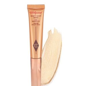 Charlotte Tilbury Beauty Light Wand in Radiant Gold